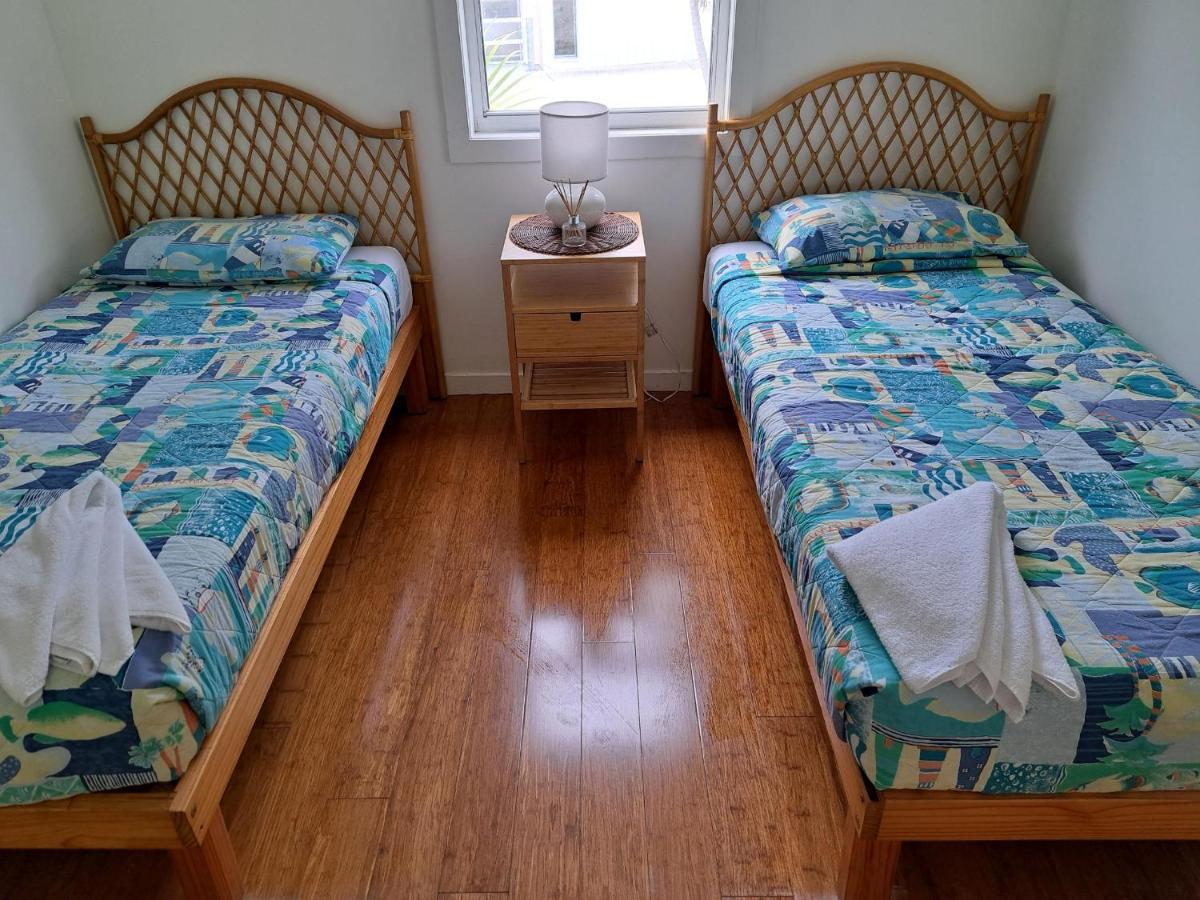 Moreton Island Villas And Apartments Tangalooma Bagian luar foto